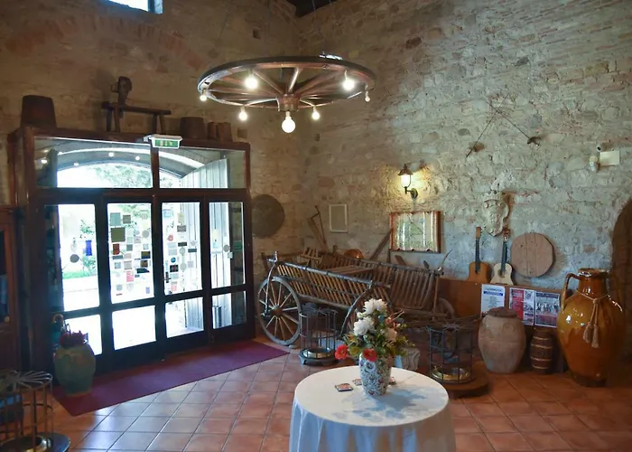 Da Ercole All'orecchietta מלון